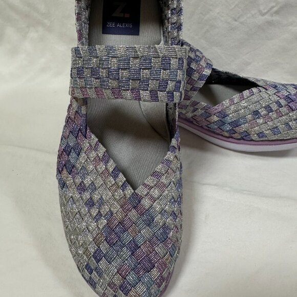 Brand New Holley in Silver Pastel by Zee Alexis - Picture 5 of 5